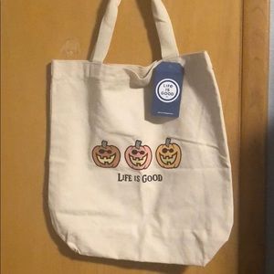 Life Is Good tote with inside pocket.